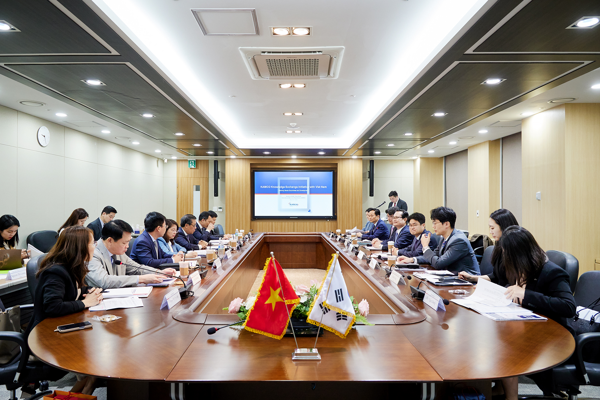 캠코, 베트남 대표단에 부실채권 정리 경험 전수 사진2